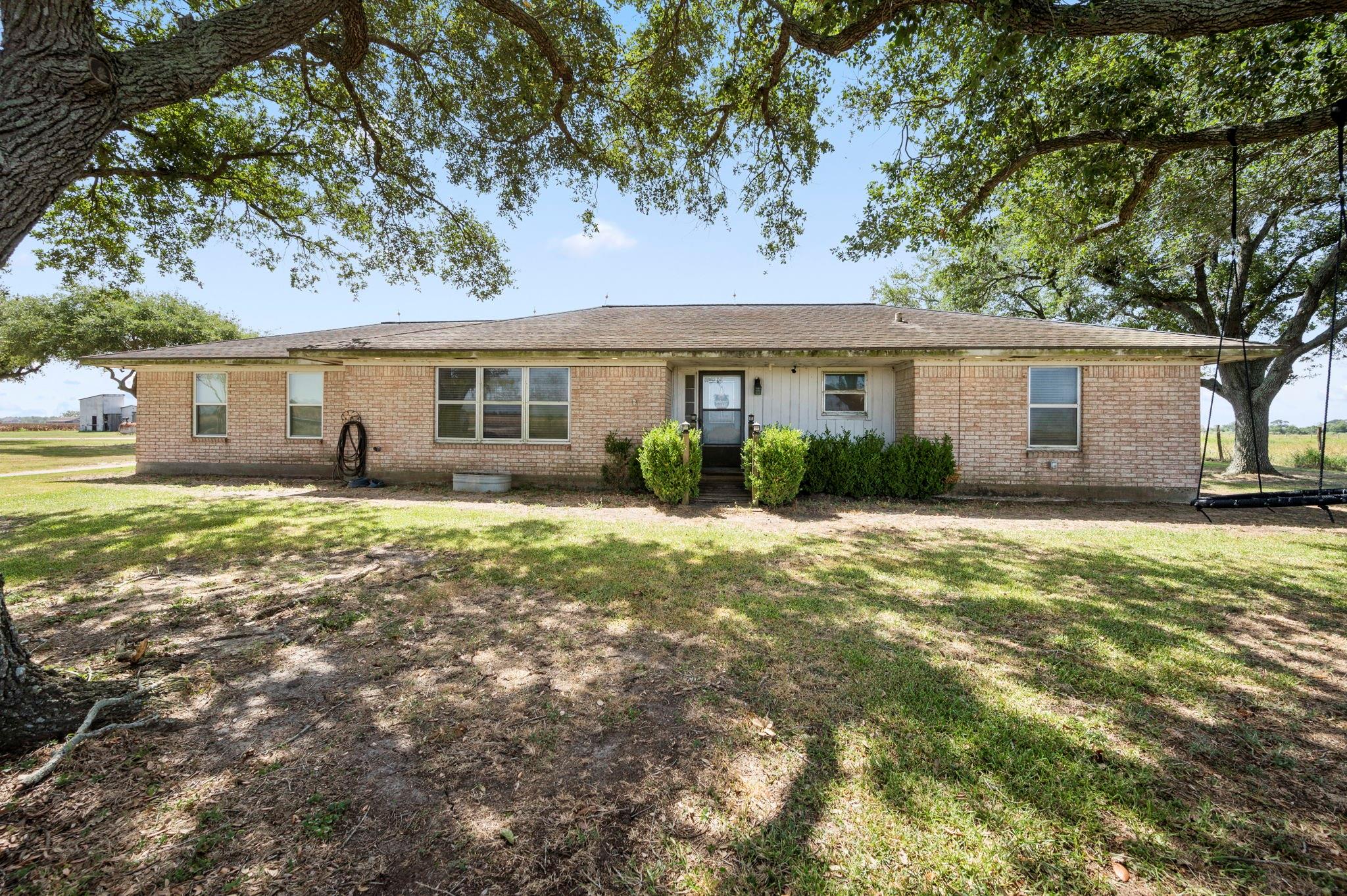 Beasley, Texas, 77417, United States, 3 Bedrooms Bedrooms, ,2 BathroomsBathrooms,Residential,Forsale,1910022