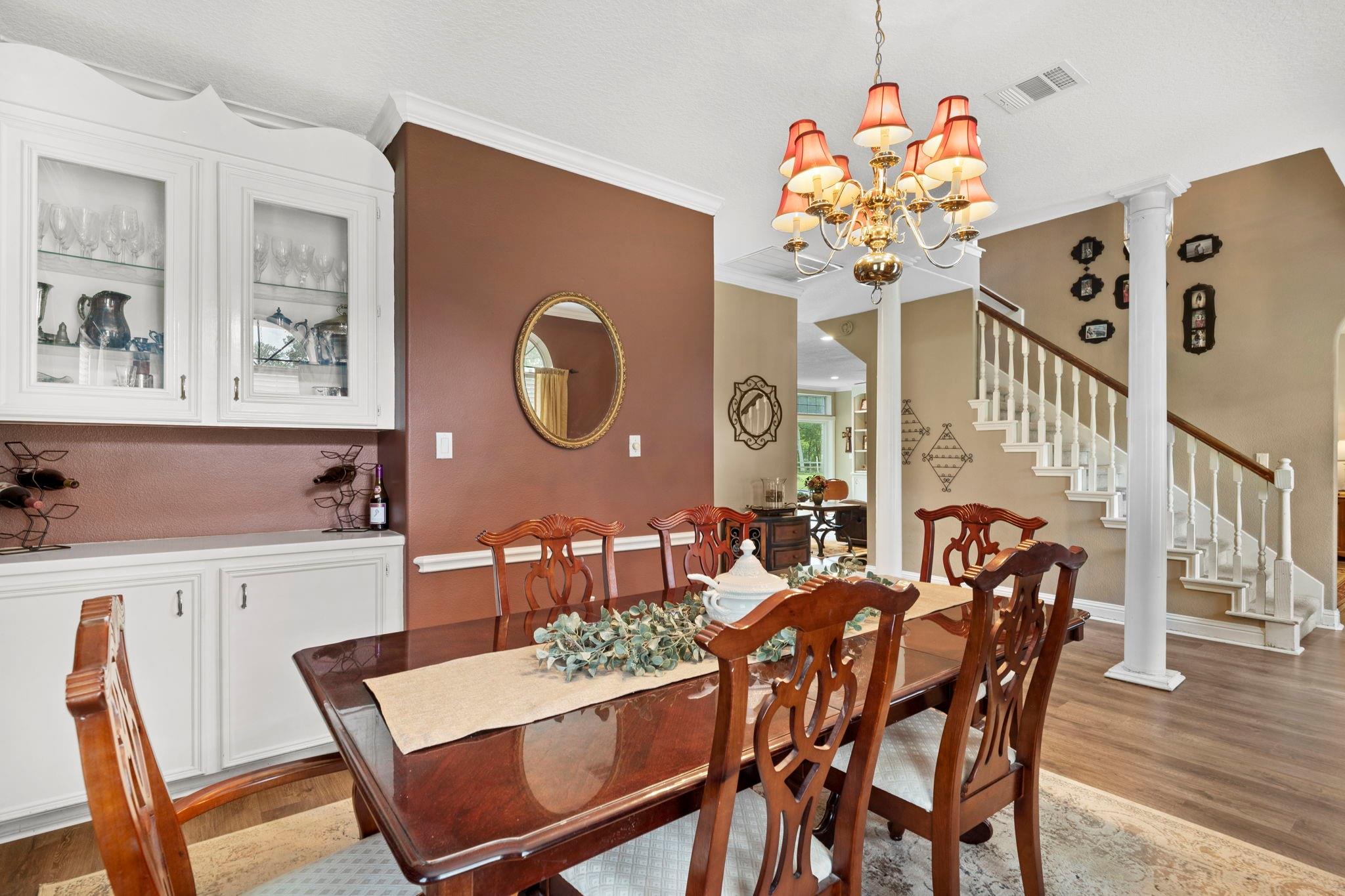 Needville, Texas, 77461, United States, 5 Bedrooms Bedrooms, ,3 BathroomsBathrooms,Residential,Forsale,1910025