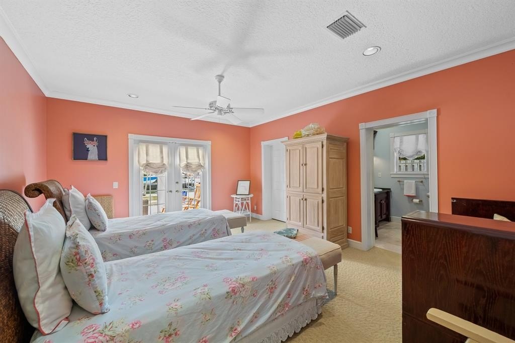 Lighthouse Point, Florida, 33064, United States, 4 Bedrooms Bedrooms, ,4.5 BathroomsBathrooms,Residential,Forsale,1884522