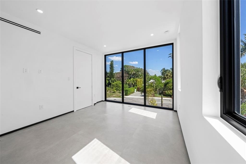 Fort Lauderdale, Florida, 33304, United States, 4 Bedrooms Bedrooms, ,4 BathroomsBathrooms,Residential,Forsale,1951875