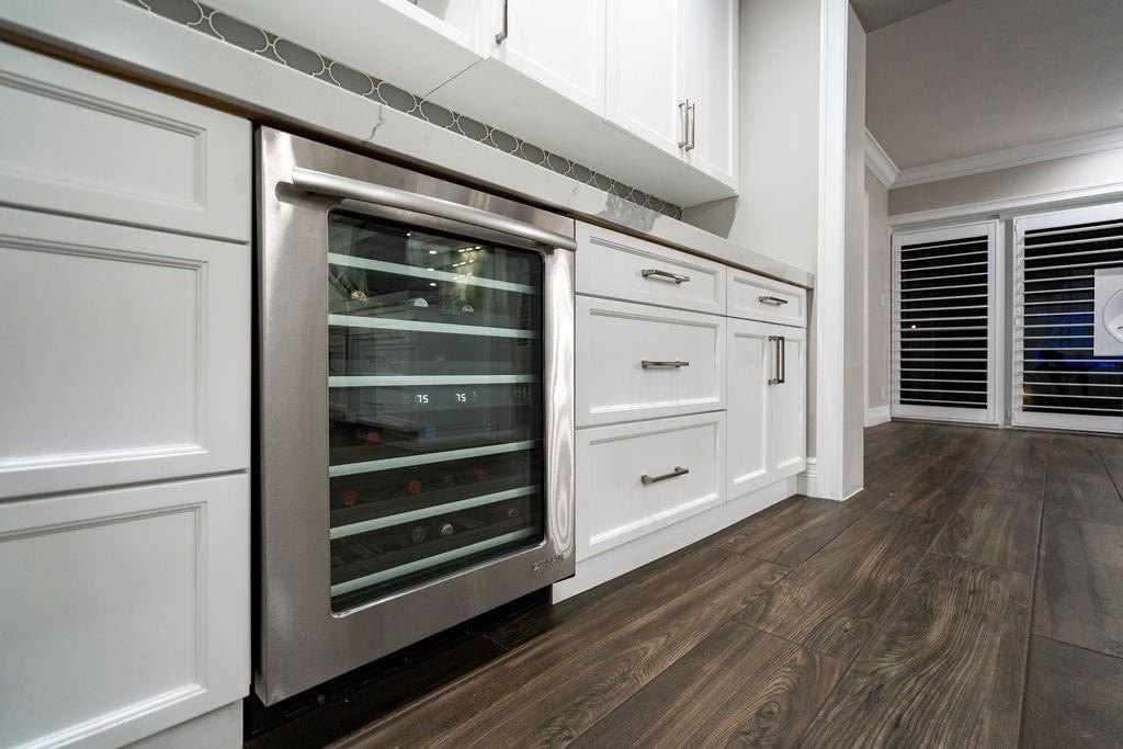 Lighthouse Point, Florida, 33064, United States, 4 Bedrooms Bedrooms, ,3 BathroomsBathrooms,Residential,Forsale,1884549