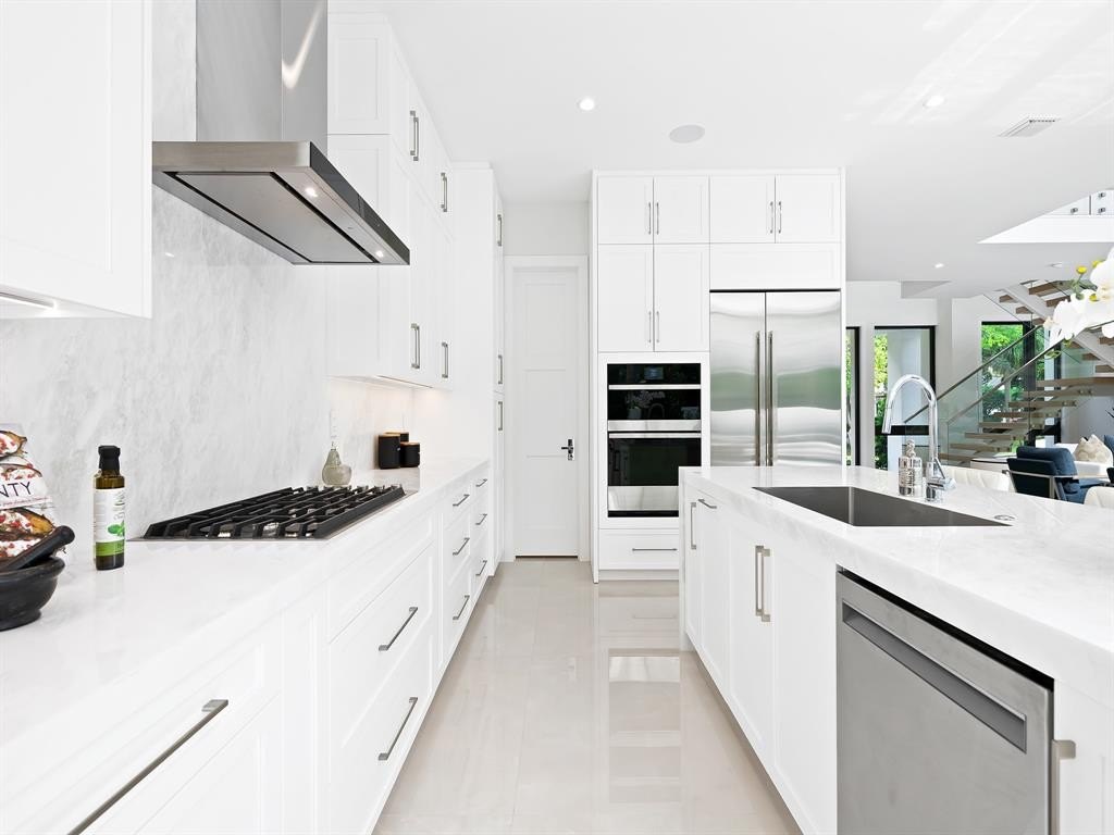 Fort Lauderdale, Florida, 33301, United States, 5 Bedrooms Bedrooms, ,5.5 BathroomsBathrooms,Residential,Forsale,1884562