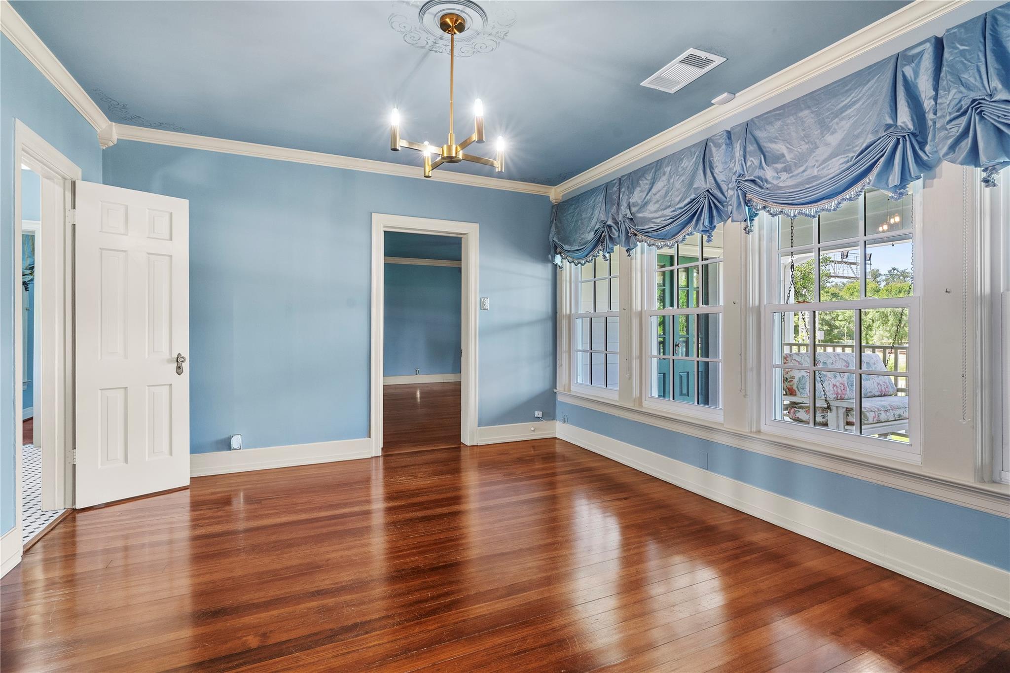 Richmond, Texas, 77469, United States, 9 Bedrooms Bedrooms, ,4 BathroomsBathrooms,Residential,Forsale,1953115