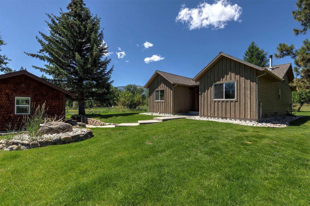 Victor, Montana, 59875, United States, 4 Bedrooms Bedrooms, ,4.5 BathroomsBathrooms,Residential,Forsale,1944330