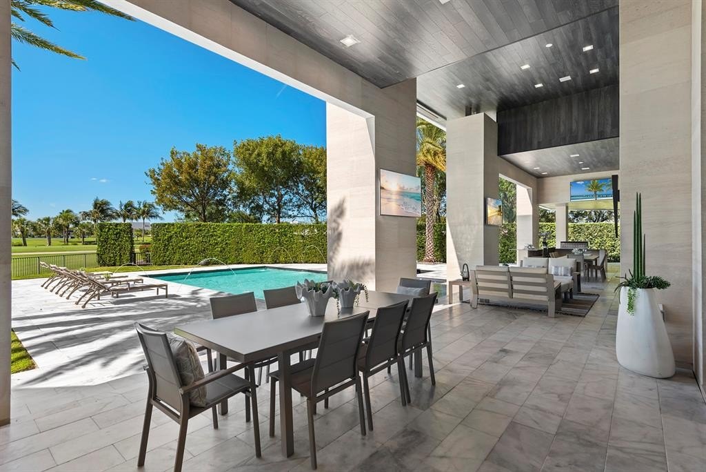 Fort Lauderdale, Florida, 33308, United States, 6 Bedrooms Bedrooms, ,6.5 BathroomsBathrooms,Residential,Forsale,1927564