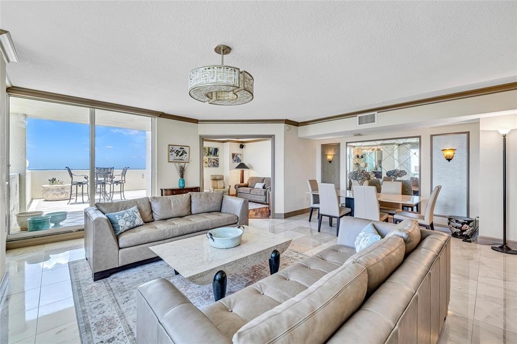 Fort Lauderdale, Florida, 33312, United States, 3 Bedrooms Bedrooms, ,3 BathroomsBathrooms,Residential,Forsale,1884579