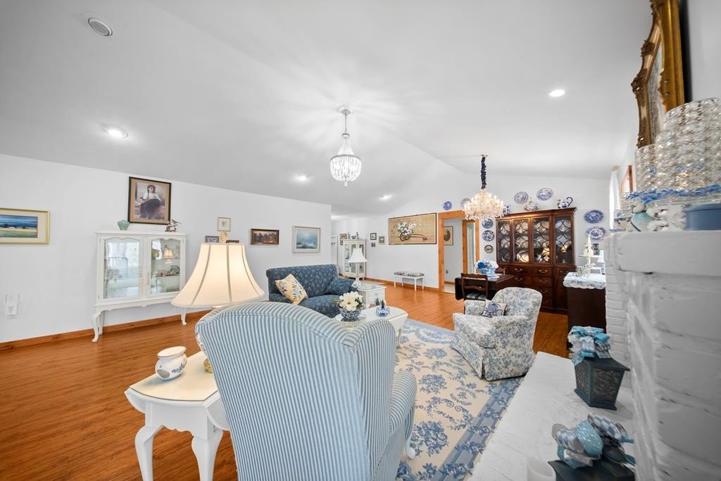 MONTEREY, Tennessee, 38574, United States, 3 Bedrooms Bedrooms, ,2 BathroomsBathrooms,Residential,Forsale,1907887