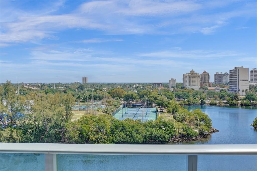 Fort Lauderdale, Florida, 33304, United States, 3 Bedrooms Bedrooms, ,3.5 BathroomsBathrooms,Residential,Forsale,1884537
