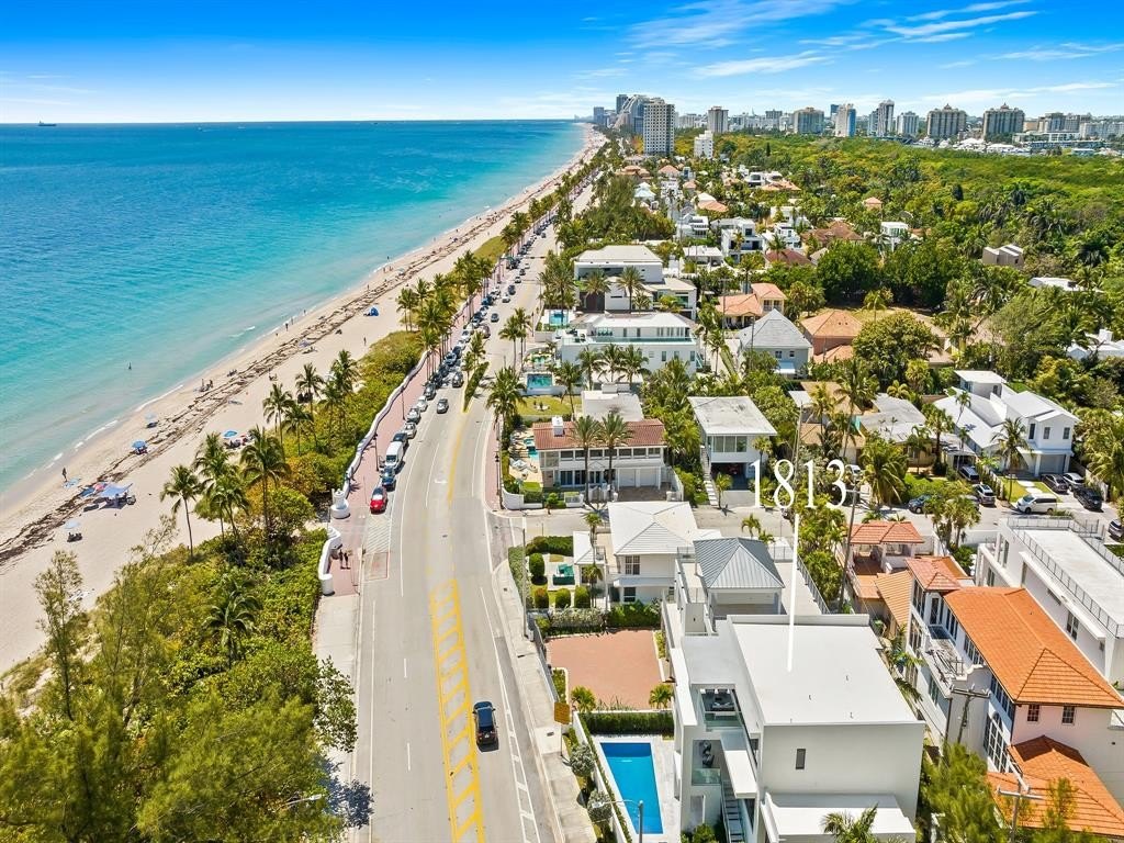 Fort Lauderdale, Florida, 33305, United States, 5 Bedrooms Bedrooms, ,5.5 BathroomsBathrooms,Residential,Forsale,1884564