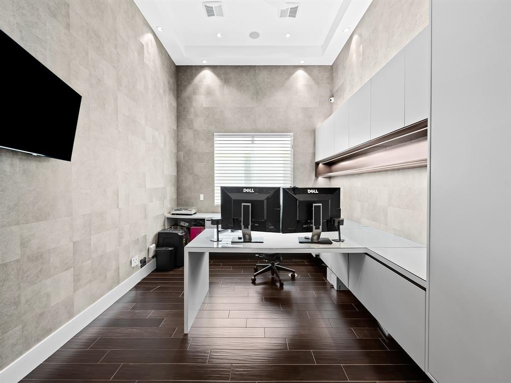 Fort Lauderdale, Florida, 33305, United States, 4 Bedrooms Bedrooms, ,4.5 BathroomsBathrooms,Residential,Forsale,1884558