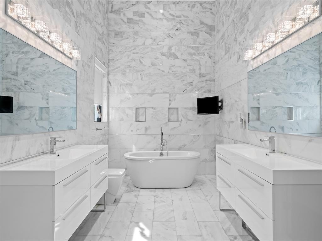 Fort Lauderdale, Florida, 33305, United States, 4 Bedrooms Bedrooms, ,4.5 BathroomsBathrooms,Residential,Forsale,1884558