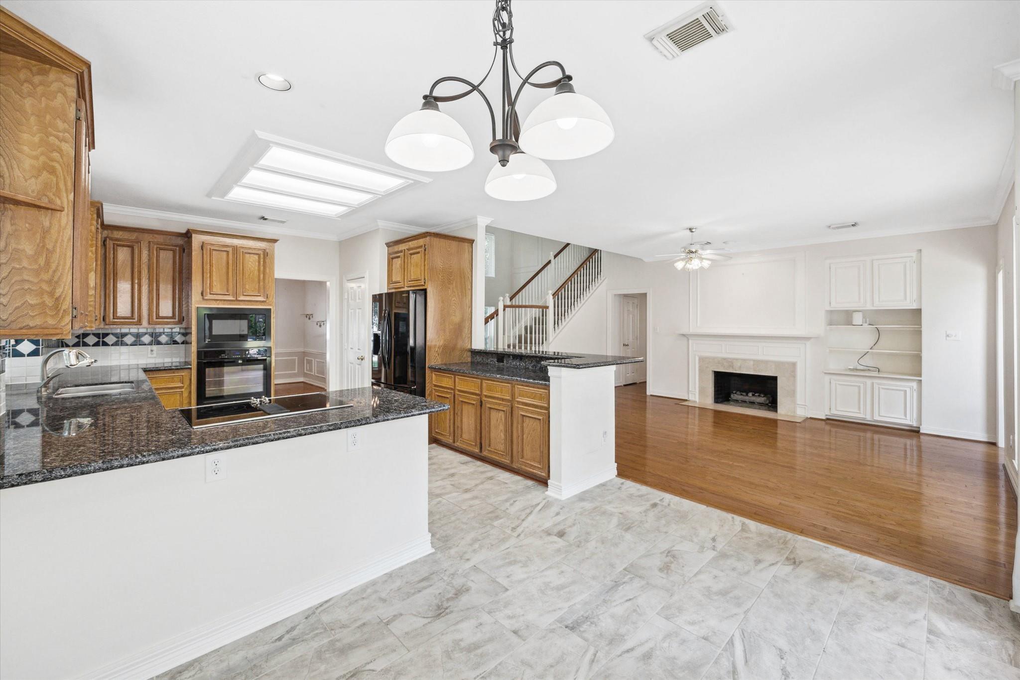 Katy, Texas, 77494, United States, 4 Bedrooms Bedrooms, ,3 BathroomsBathrooms,Residential,Forsale,1910018