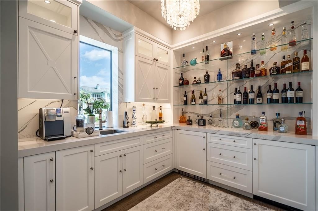 Lighthouse Point, Florida, 33064, United States, 3 Bedrooms Bedrooms, ,3.5 BathroomsBathrooms,Residential,Forsale,1884546