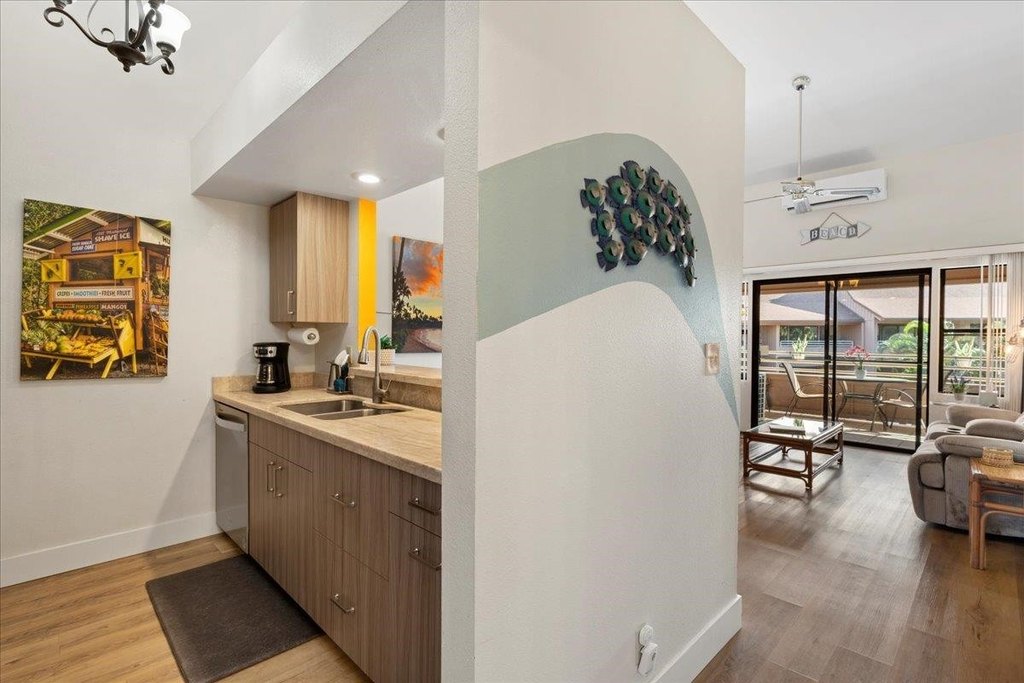 Kihei, Hawaii, 96753, United States, 1 Bedroom Bedrooms, ,1 BathroomBathrooms,Residential,Forsale,1990115