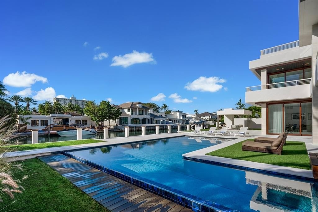 Fort Lauderdale, Florida, 33301, United States, 7 Bedrooms Bedrooms, ,7.5 BathroomsBathrooms,Residential,Forsale,1884538