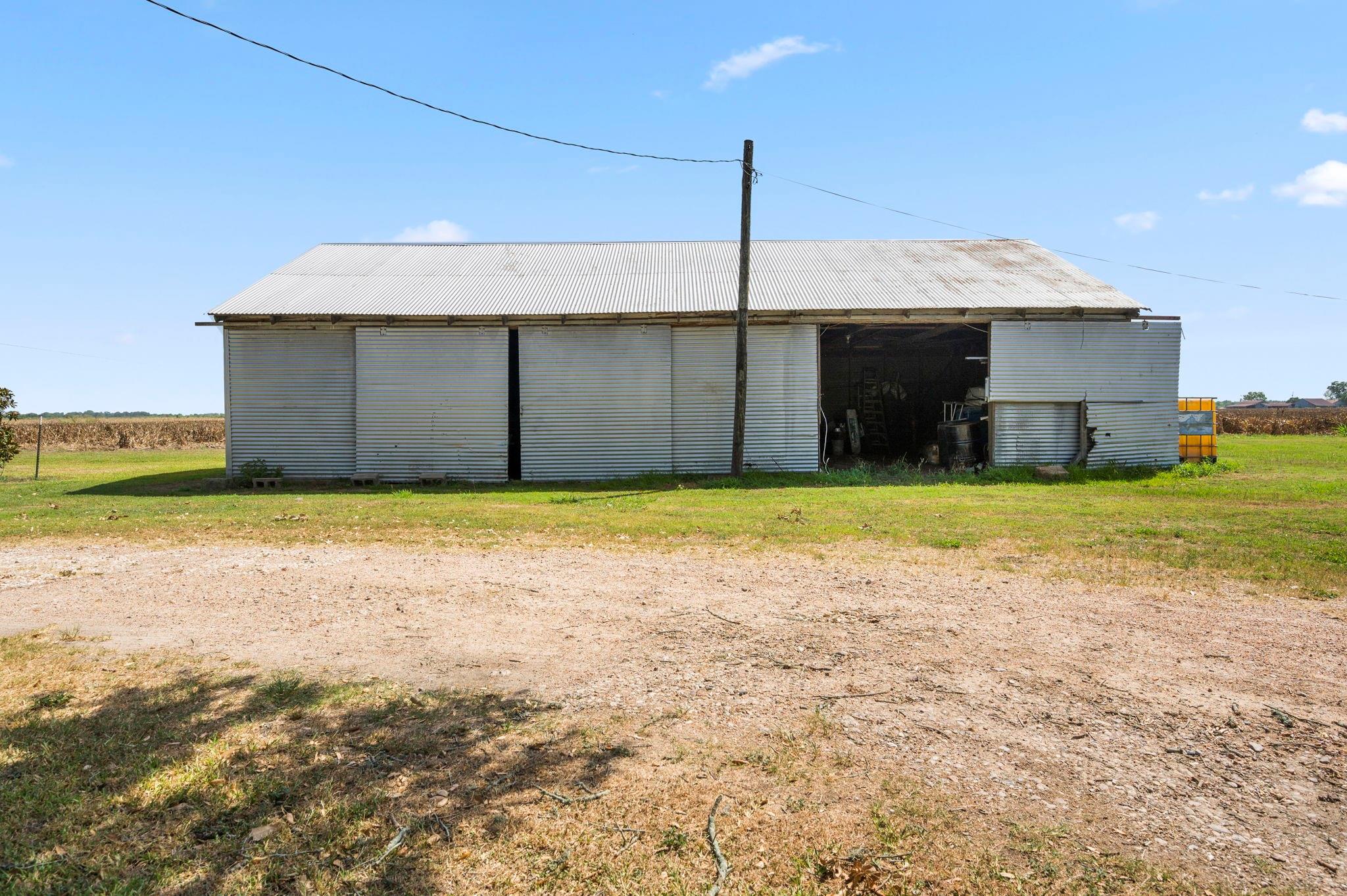 Beasley, Texas, 77417, United States, 3 Bedrooms Bedrooms, ,2 BathroomsBathrooms,Residential,Forsale,1910022