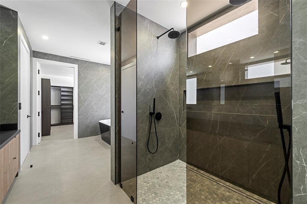 Fort Lauderdale, Florida, 33304, United States, 4 Bedrooms Bedrooms, ,4 BathroomsBathrooms,Residential,Forsale,1951875