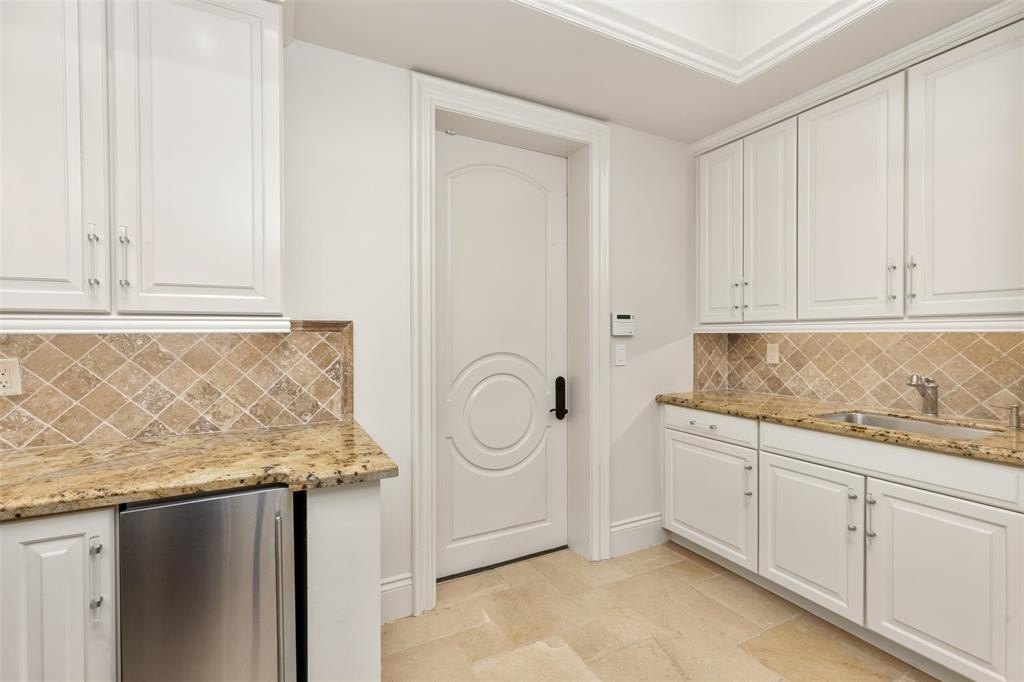Fort Lauderdale, Florida, 33301, United States, 5 Bedrooms Bedrooms, ,6 BathroomsBathrooms,Residential,Forsale,1946569
