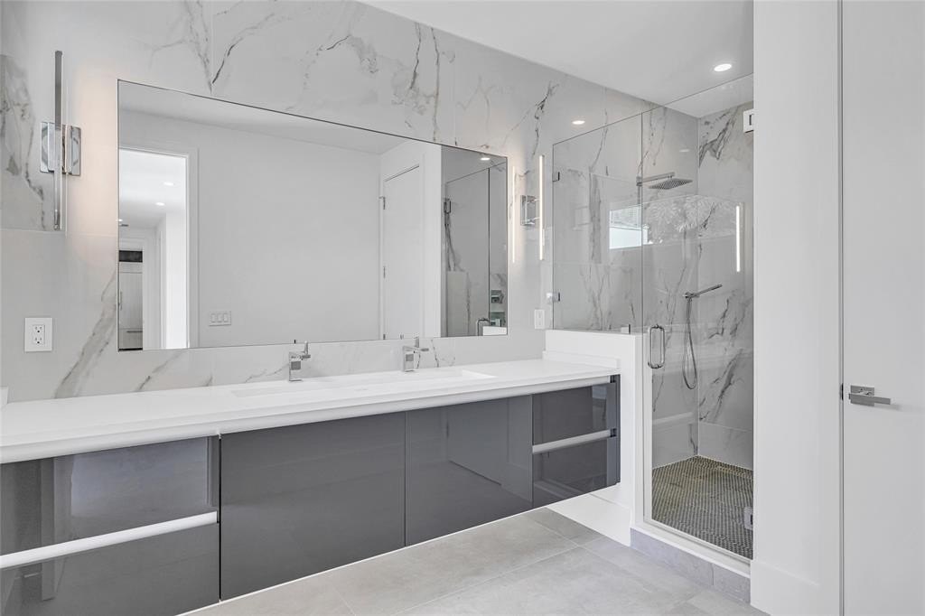 Fort Lauderdale, Florida, 33304, United States, 4 Bedrooms Bedrooms, ,4.5 BathroomsBathrooms,Residential,Forsale,1884584