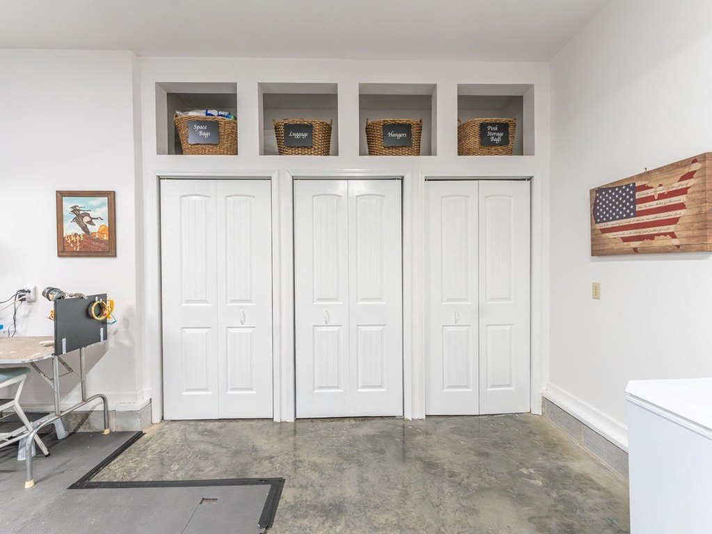 MONTEREY, Tennessee, 38574, United States, 3 Bedrooms Bedrooms, ,2 BathroomsBathrooms,Residential,Forsale,1907887