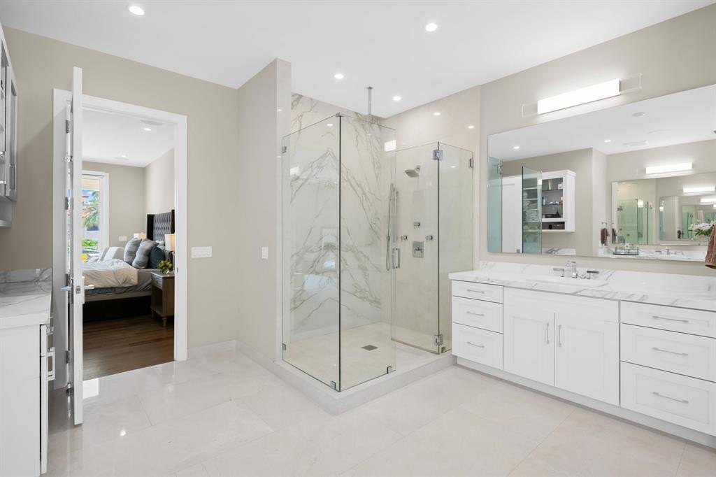 Fort Lauderdale, Florida, 33305, United States, 5 Bedrooms Bedrooms, ,5.5 BathroomsBathrooms,Residential,Forsale,1884521