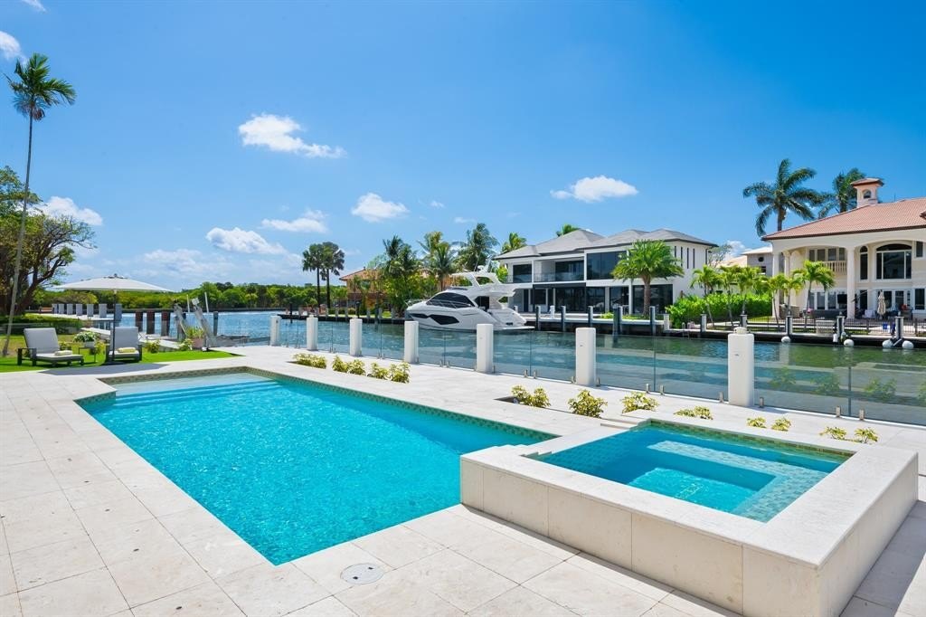 Fort Lauderdale, Florida, 33305, United States, 5 Bedrooms Bedrooms, ,5.5 BathroomsBathrooms,Residential,Forsale,1884521