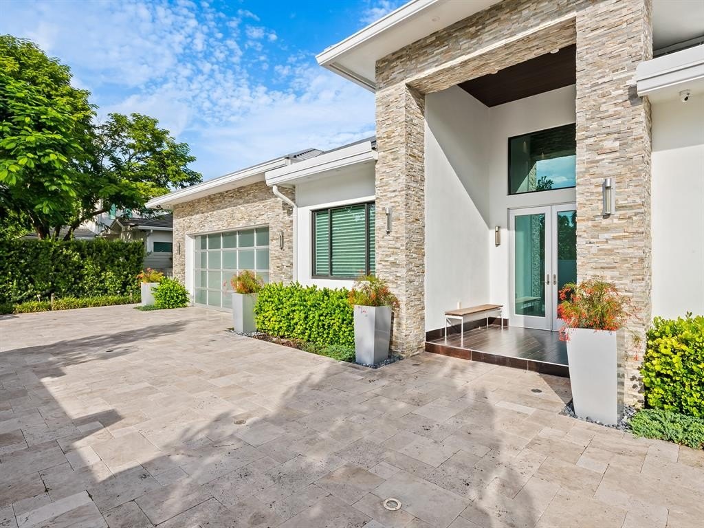 Fort Lauderdale, Florida, 33305, United States, 4 Bedrooms Bedrooms, ,4.5 BathroomsBathrooms,Residential,Forsale,1884558