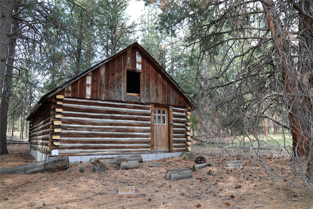 Victor, Montana, 59875, United States, 4 Bedrooms Bedrooms, ,4.5 BathroomsBathrooms,Residential,Forsale,1944330