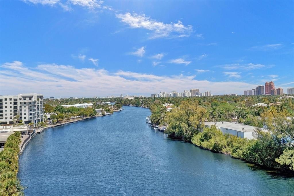 Fort Lauderdale, Florida, 33304, United States, 3 Bedrooms Bedrooms, ,3.5 BathroomsBathrooms,Residential,Forsale,1884537