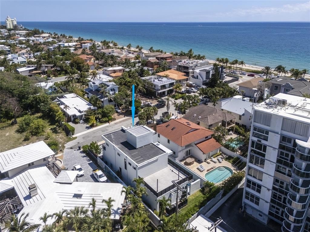 Fort Lauderdale, Florida, 33304, United States, 4 Bedrooms Bedrooms, ,4 BathroomsBathrooms,Residential,Forsale,1951875