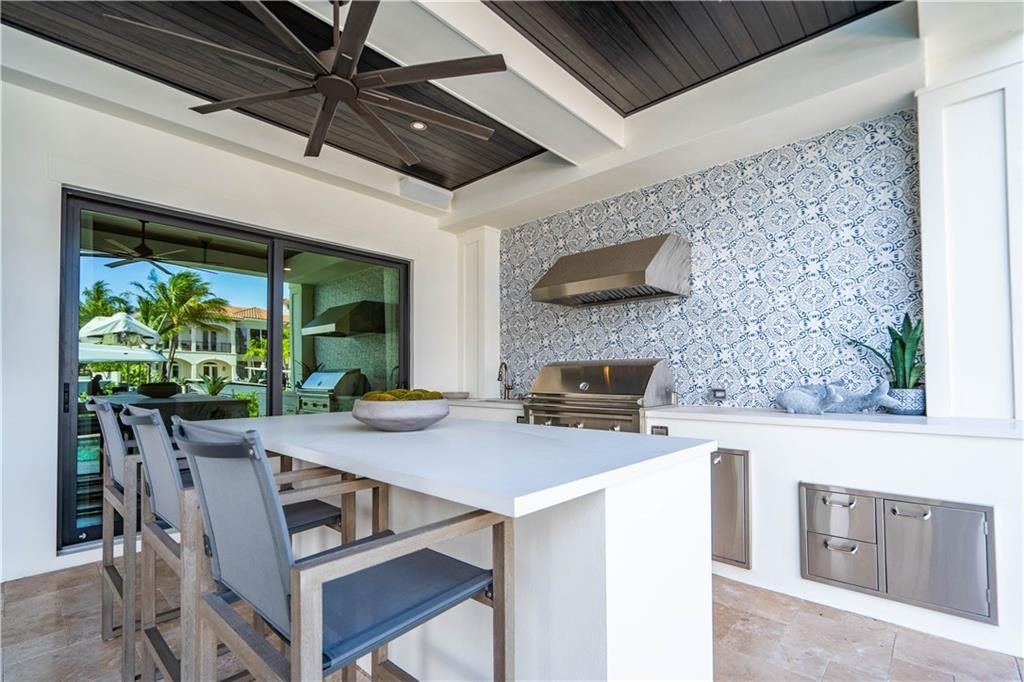 Lighthouse Point, Florida, 33064, United States, 3 Bedrooms Bedrooms, ,3.5 BathroomsBathrooms,Residential,Forsale,1884546