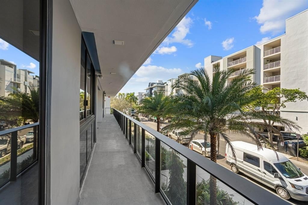 Fort Lauderdale, Florida, 33301, United States, 3 Bedrooms Bedrooms, ,3.5 BathroomsBathrooms,Residential,Forsale,2004497