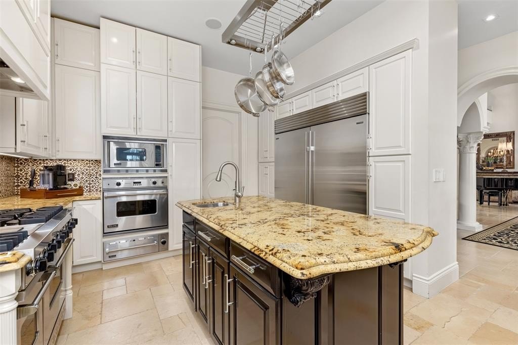 Fort Lauderdale, Florida, 33301, United States, 5 Bedrooms Bedrooms, ,6 BathroomsBathrooms,Residential,Forsale,1946569