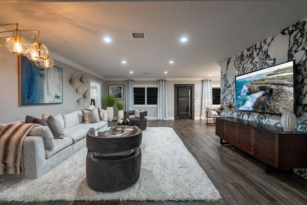 Lighthouse Point, Florida, 33064, United States, 4 Bedrooms Bedrooms, ,3 BathroomsBathrooms,Residential,Forsale,1884549