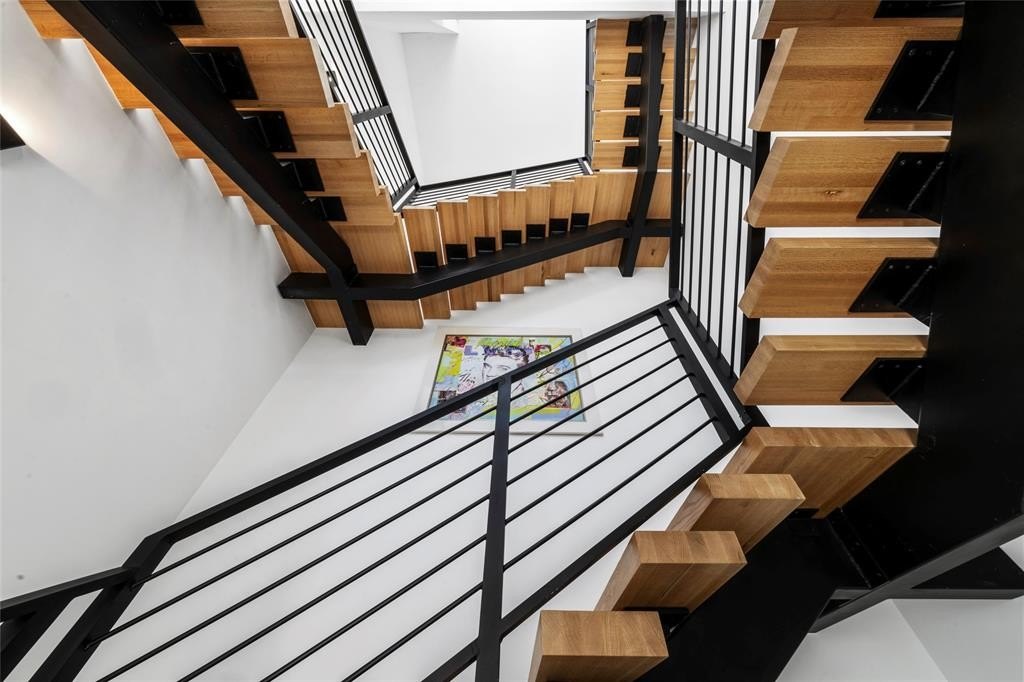 Fort Lauderdale, Florida, 33304, United States, 4 Bedrooms Bedrooms, ,4 BathroomsBathrooms,Residential,Forsale,1951875