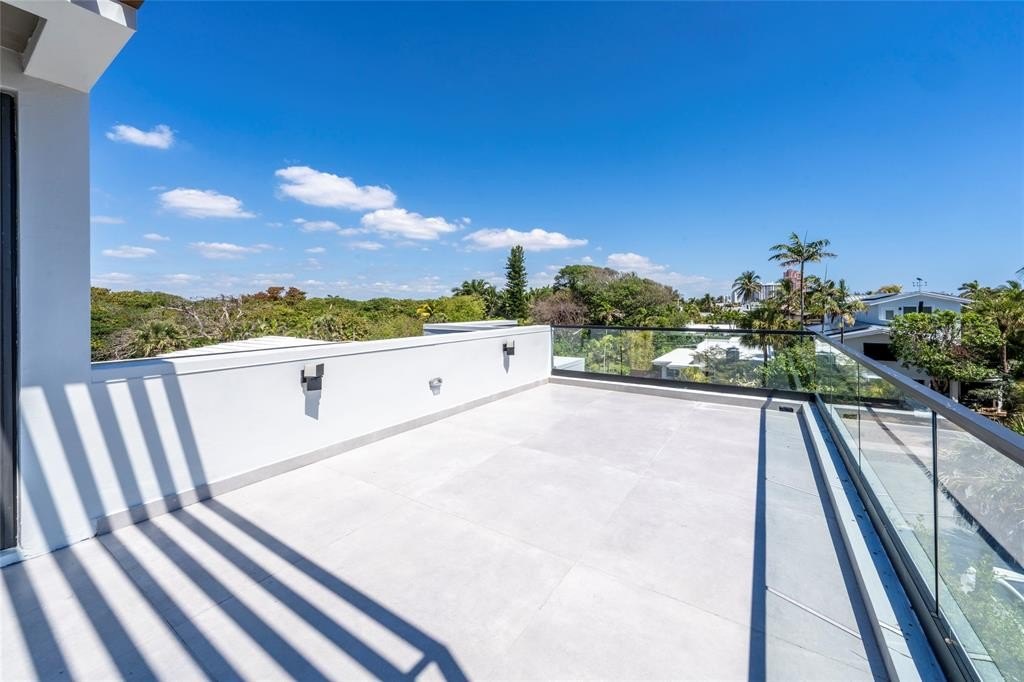 Fort Lauderdale, Florida, 33304, United States, 4 Bedrooms Bedrooms, ,4 BathroomsBathrooms,Residential,Forsale,1951875