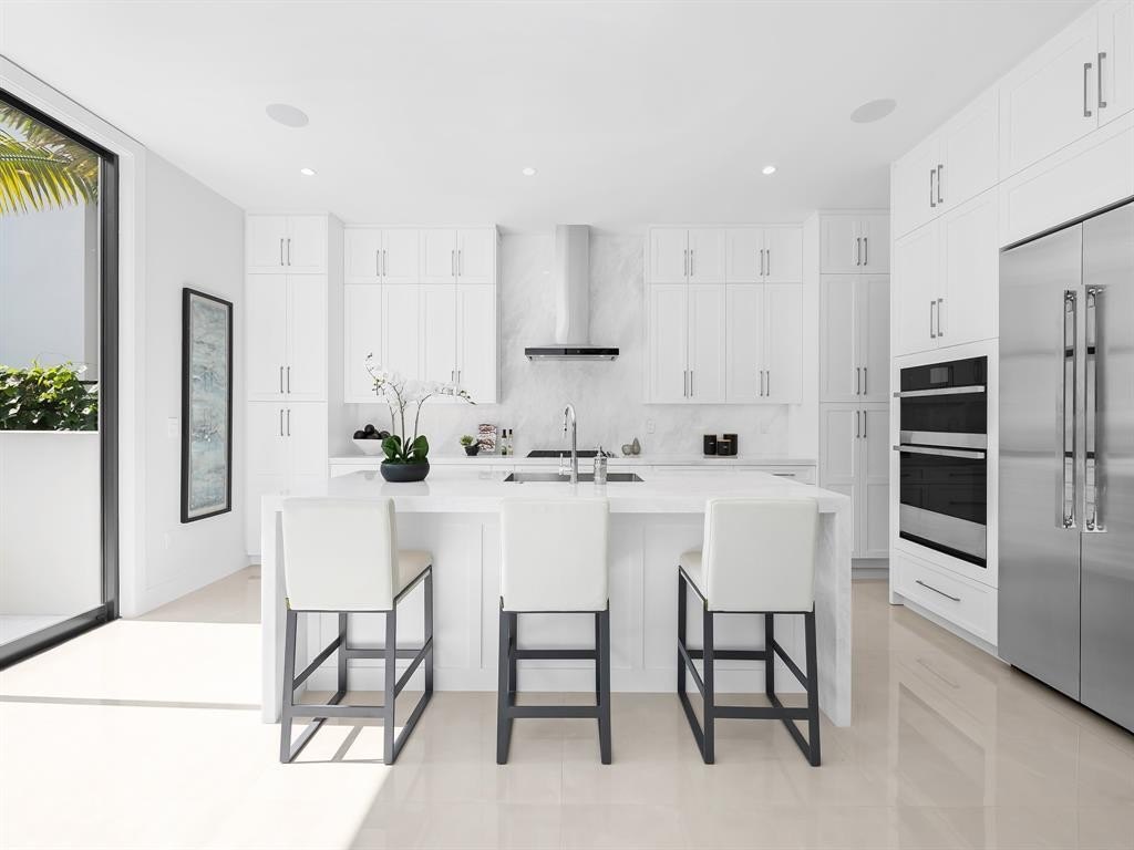 Fort Lauderdale, Florida, 33301, United States, 5 Bedrooms Bedrooms, ,5.5 BathroomsBathrooms,Residential,Forsale,1884562