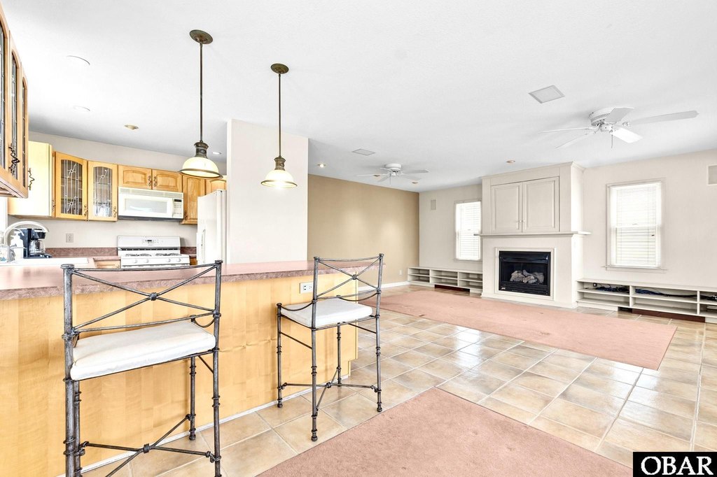 Kill Devil Hills, North Carolina, 27948, United States, 4 Bedrooms Bedrooms, ,5 BathroomsBathrooms,Residential,Forsale,2010259