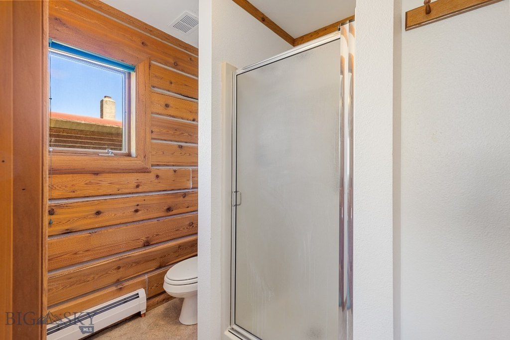 Ennis, Montana, 59729, United States, 4 Bedrooms Bedrooms, ,3.5 BathroomsBathrooms,Residential,Forsale,1915005