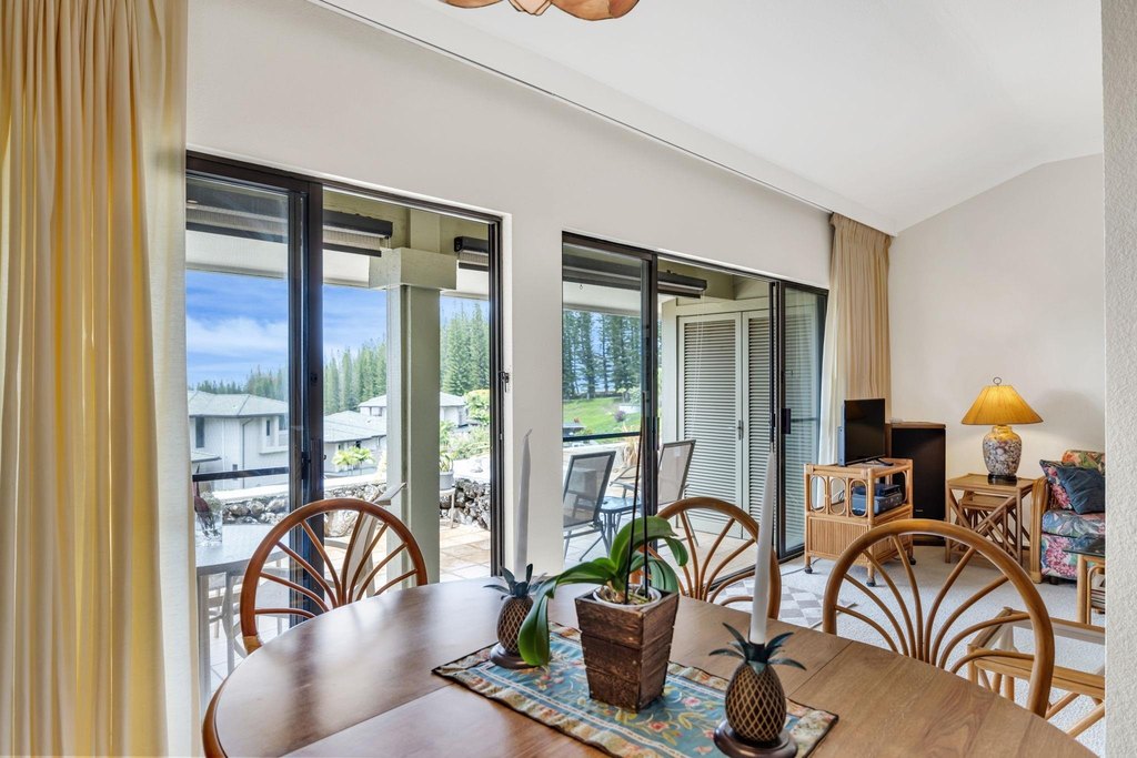 Lahaina, Hawaii, 96761, United States, 2 Bedrooms Bedrooms, ,2 BathroomsBathrooms,Residential,Forsale,1990120