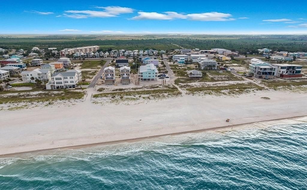 Mexico Beach, Florida, 32456, United States, 4 Bedrooms Bedrooms, ,3 BathroomsBathrooms,Residential,Forsale,1946755