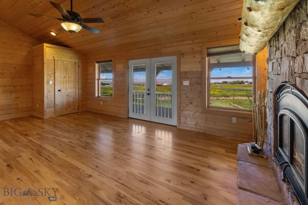 Sheridan, Montana, 59749, United States, 3 Bedrooms Bedrooms, ,3 BathroomsBathrooms,Residential,Forsale,1941167