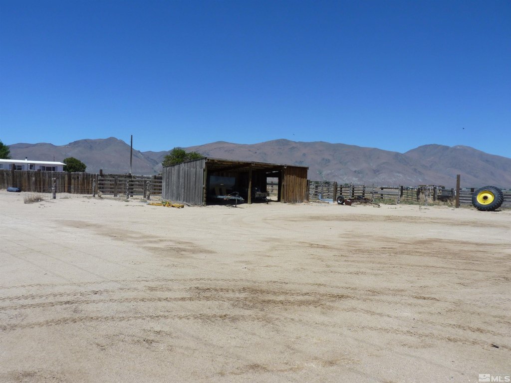 Denio, Nevada, 89404, United States, 3 Bedrooms Bedrooms, ,2 BathroomsBathrooms,Residential,Forsale,1910339