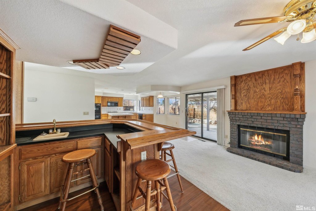 Gardnerville, Nevada, 89460, United States, 4 Bedrooms Bedrooms, ,3 BathroomsBathrooms,Residential,Forsale,1910345