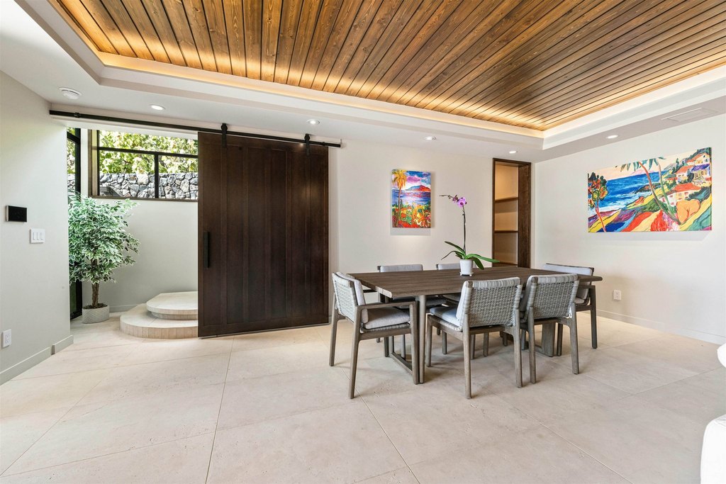 Lahaina, Hawaii, 96761, United States, 5 Bedrooms Bedrooms, ,4 BathroomsBathrooms,Residential,Forsale,2004547