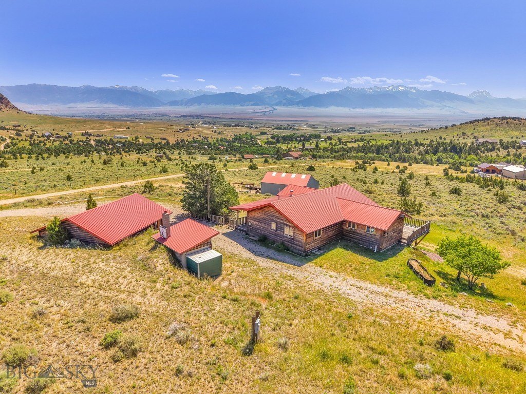 Ennis, Montana, 59729, United States, 4 Bedrooms Bedrooms, ,3.5 BathroomsBathrooms,Residential,Forsale,1915005