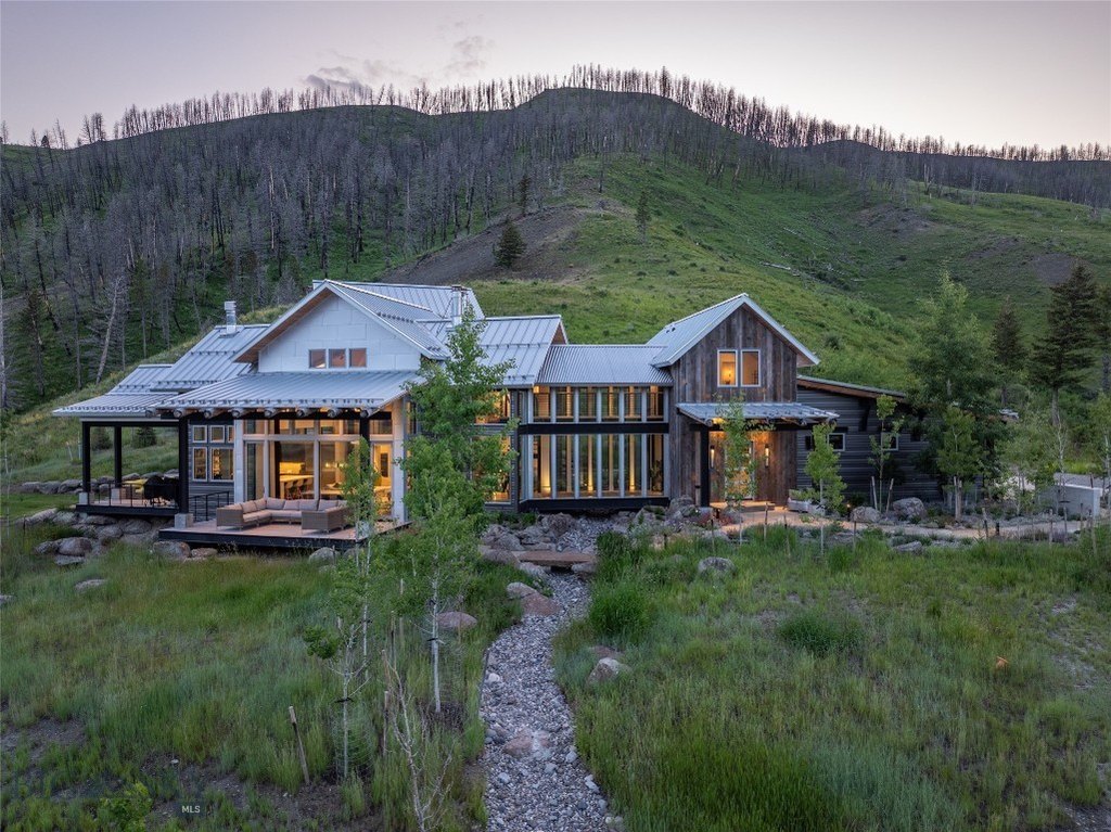 Bozeman, Montana, 59715, United States, 4 Bedrooms Bedrooms, ,3.5 BathroomsBathrooms,Residential,Forsale,1941176