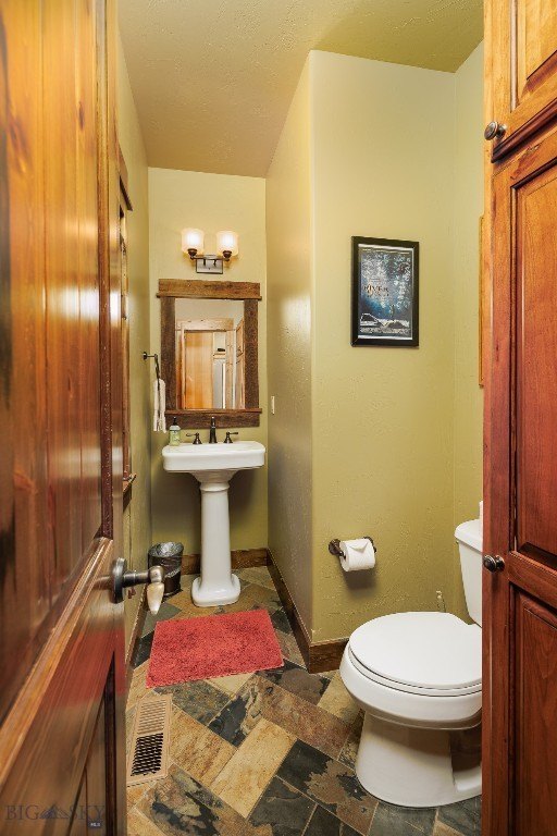 Gallatin Gateway, Montana, 59730, United States, 4 Bedrooms Bedrooms, ,3.5 BathroomsBathrooms,Residential,Forsale,1944336