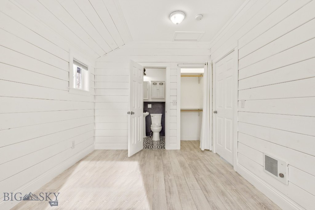 Bozeman, Montana, 59718, United States, 4 Bedrooms Bedrooms, ,2 BathroomsBathrooms,Residential,Forsale,1941152