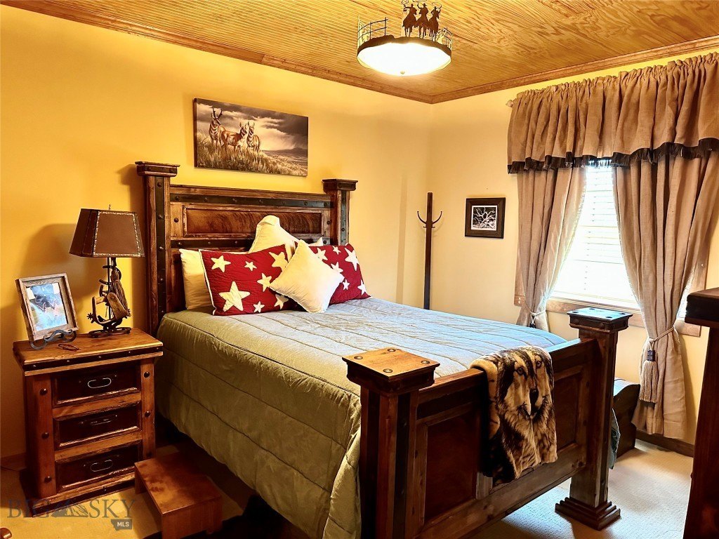 Ennis, Montana, 59729, United States, 3 Bedrooms Bedrooms, ,2 BathroomsBathrooms,Residential,Forsale,1894848